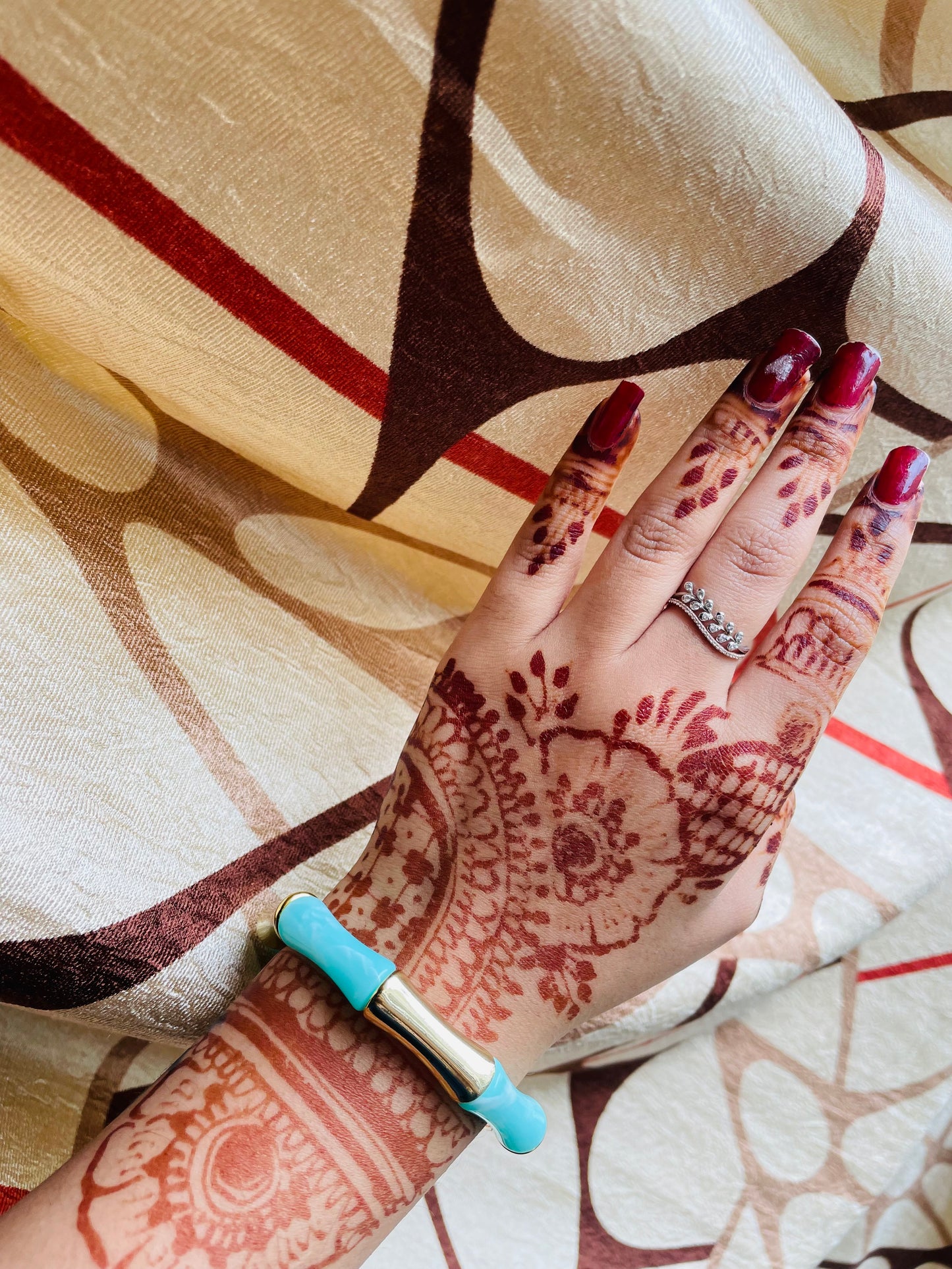 Turquoise Retro Aryclic Bracelets (set of 1)