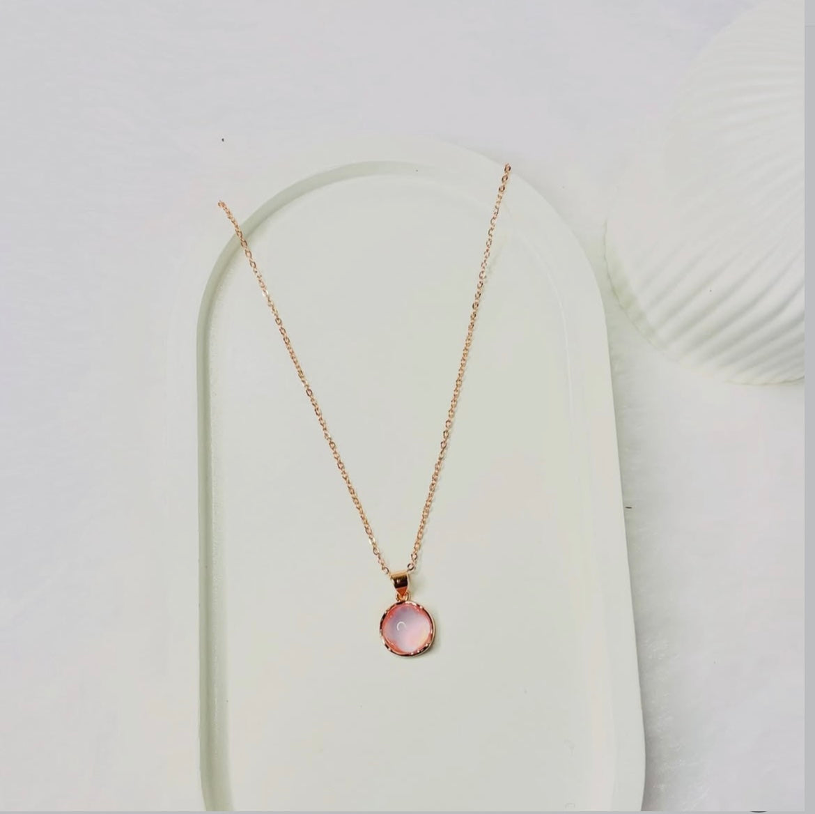 Luna necklace