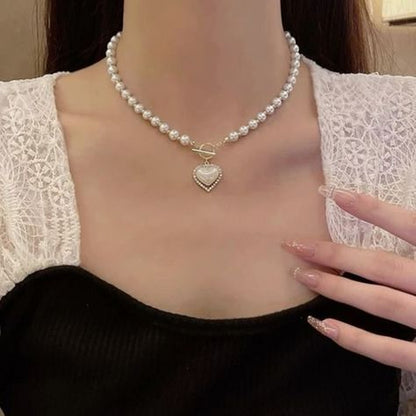 Pearlfect heart necklace