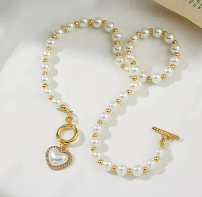 Pearlfect heart necklace