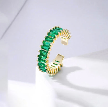 Tinted Emerald Green Gems Ring