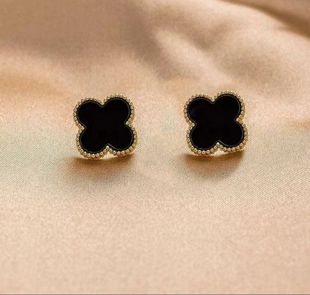 Black earings