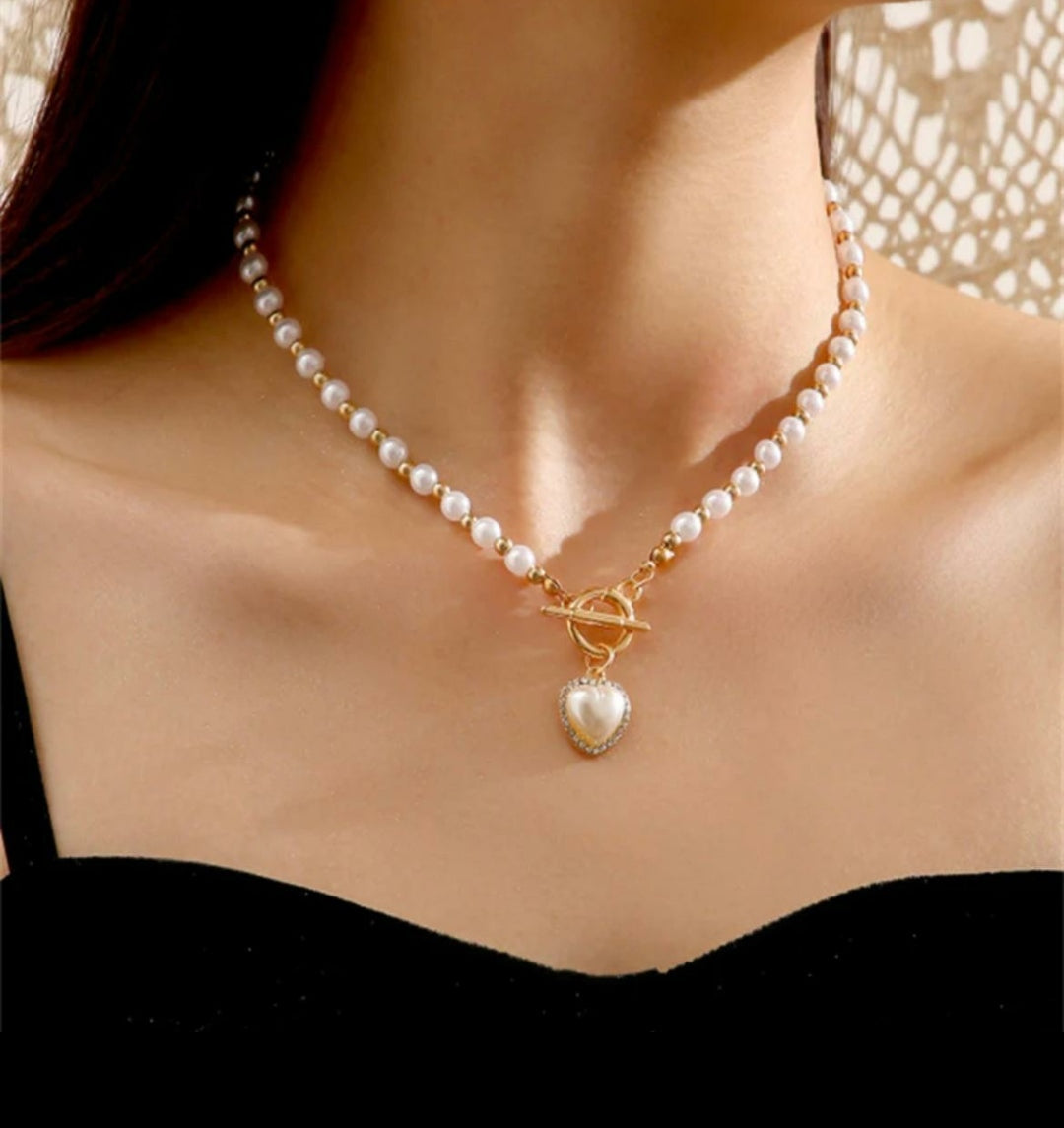 Pearlfect heart necklace
