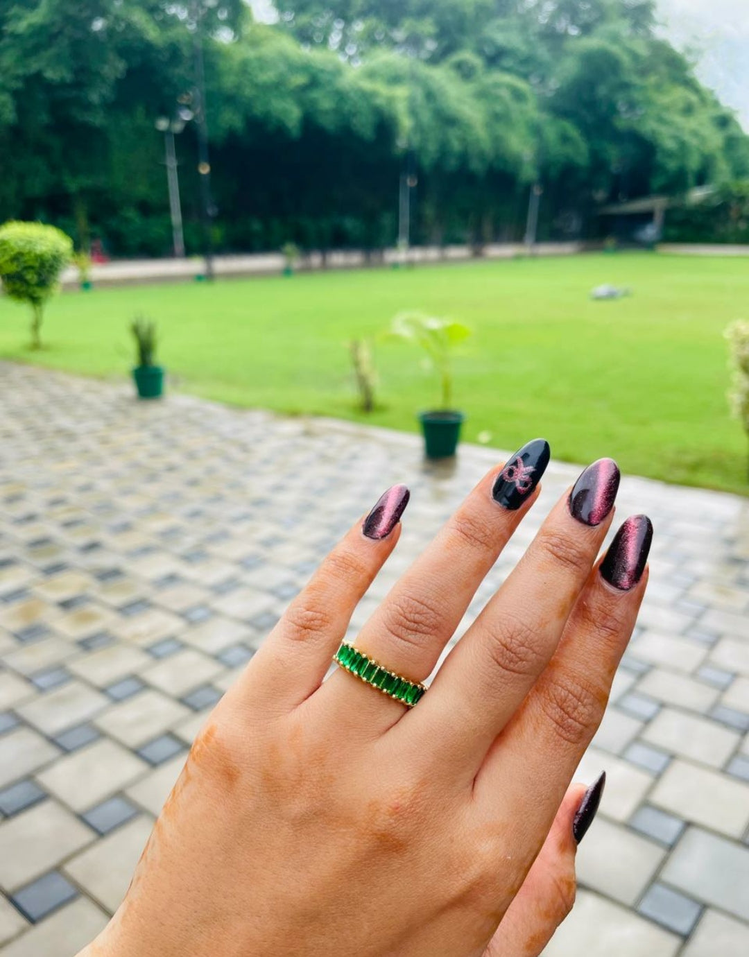 Tinted gems rings (emerald green)