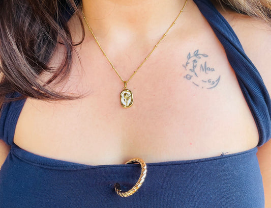 Noelle pendant necklace