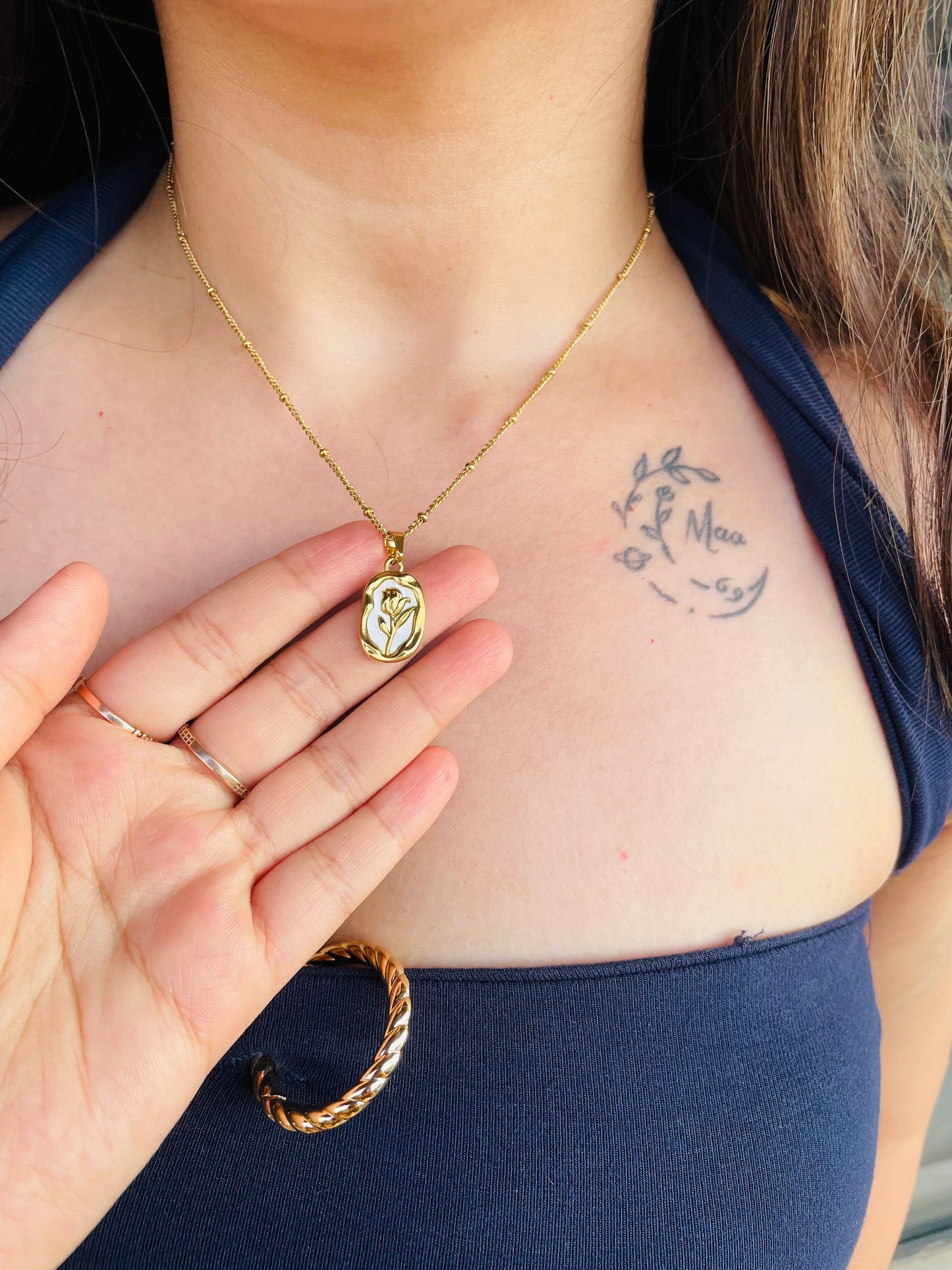 Noelle pendant necklace